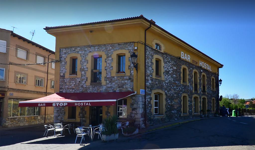 Hostal Bar Stop Hotel Velilla del Rio Carrion Buitenkant foto